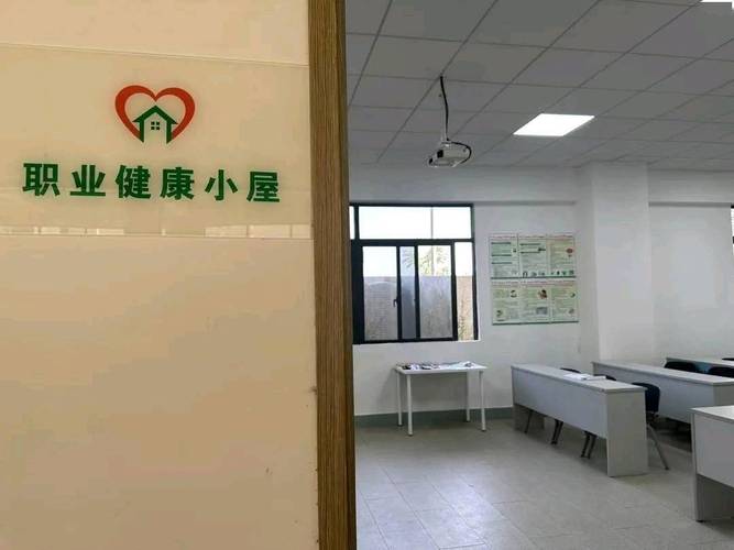 简易呼吸器_简易呼吸器每次送气量是多少_简易呼吸器操作流程及评分标准