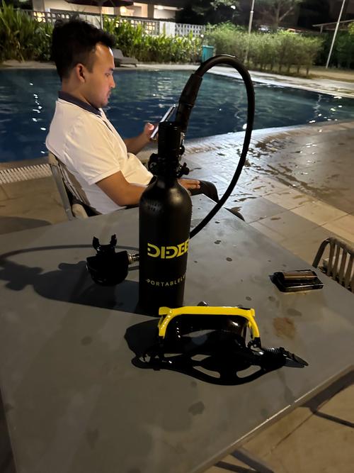 呼吸器使用视频_呼吸器用法_双瓶呼吸器